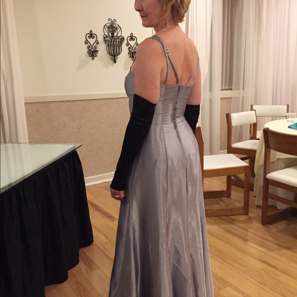 Vintage Formal - Picture 2 of 2
